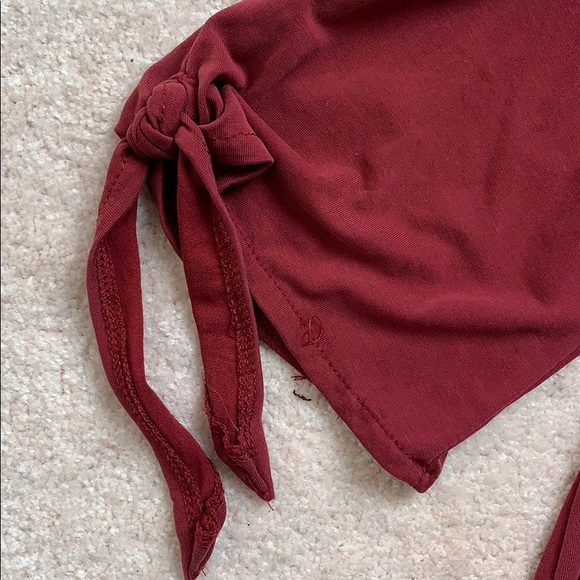 🌸2/$20🌸 Ardene Off The Shoulder Top - Picture 3 of 5